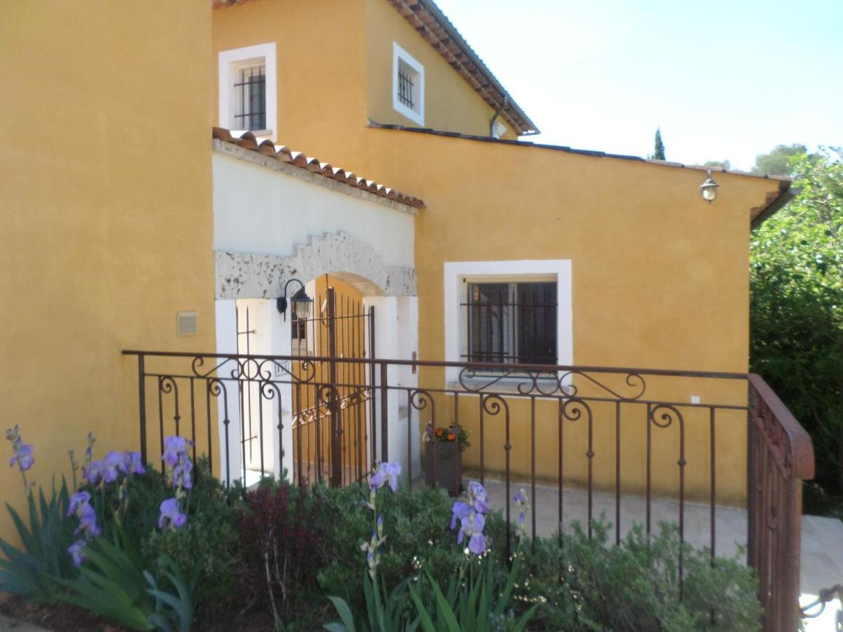 ساليرنيس Maison Mimosa المظهر الخارجي الصورة