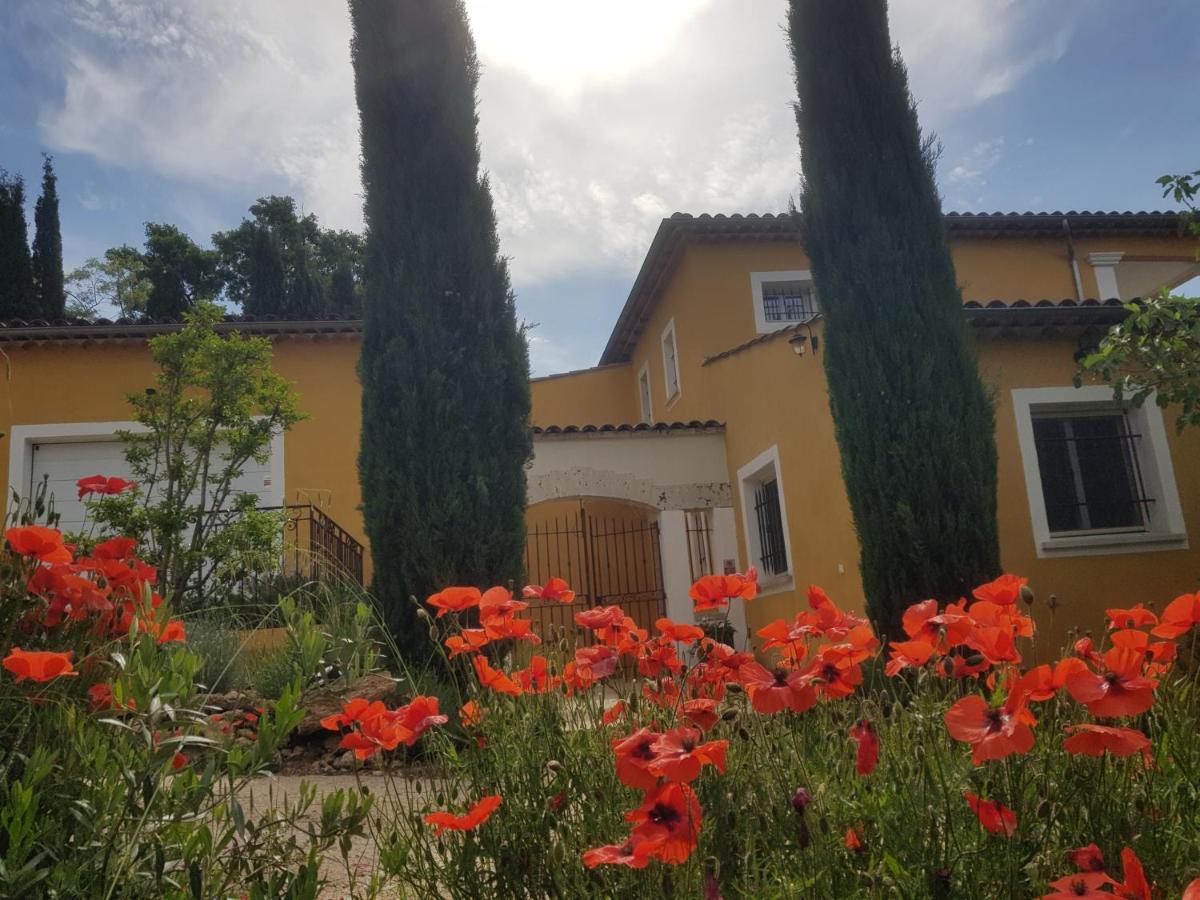 ساليرنيس Maison Mimosa المظهر الخارجي الصورة