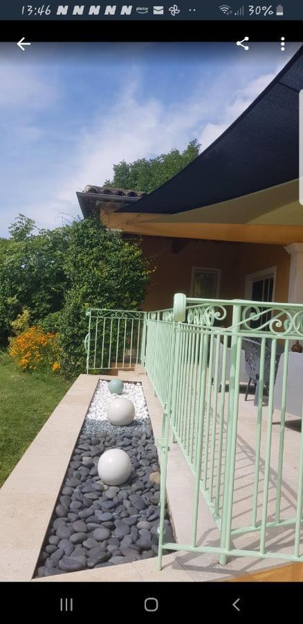 ساليرنيس Maison Mimosa المظهر الخارجي الصورة
